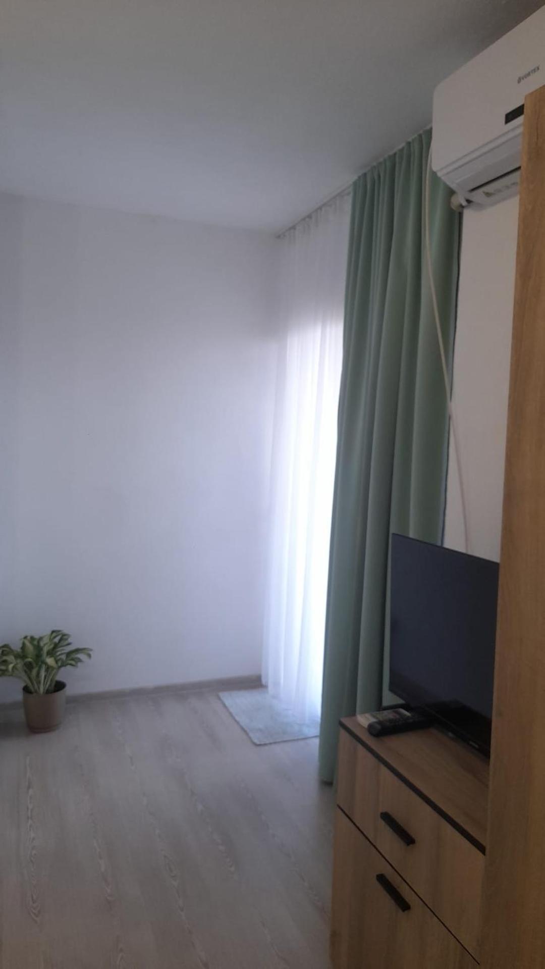 Casa Elena Eselnita Hotel Екстериор снимка